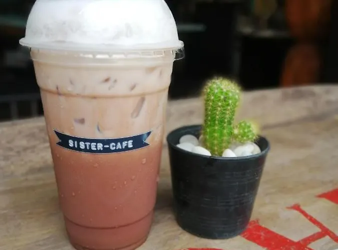 2 Sister Cafe' And *